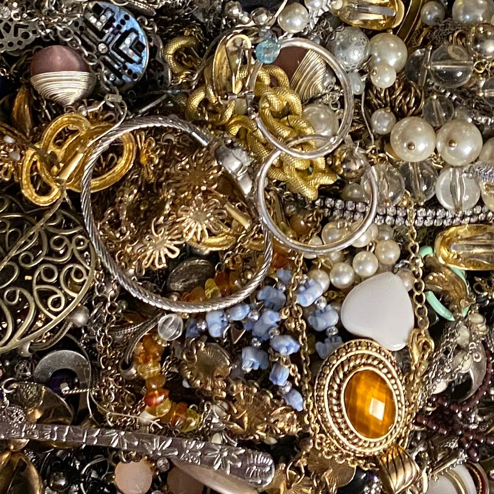 Junk Jewelry Box